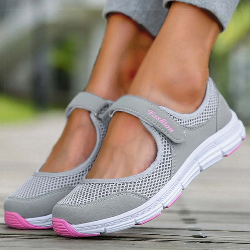 KUIDFAR Women’s Lightweight Mesh Shoes – Comfort & Breathability for Summer