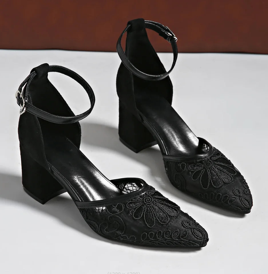 Women’s Elegant Lace Sandals – Chic Office Heels for a Sophisticated Look